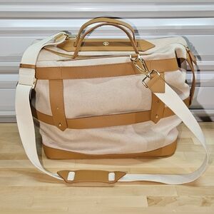 Paravel Weekender Bag | Made with Recycled Canvas Material & Vegan Leather